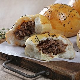 Petits pains au bœuf effiloché barbecue Petits pains au bœuf effiloché barbecue